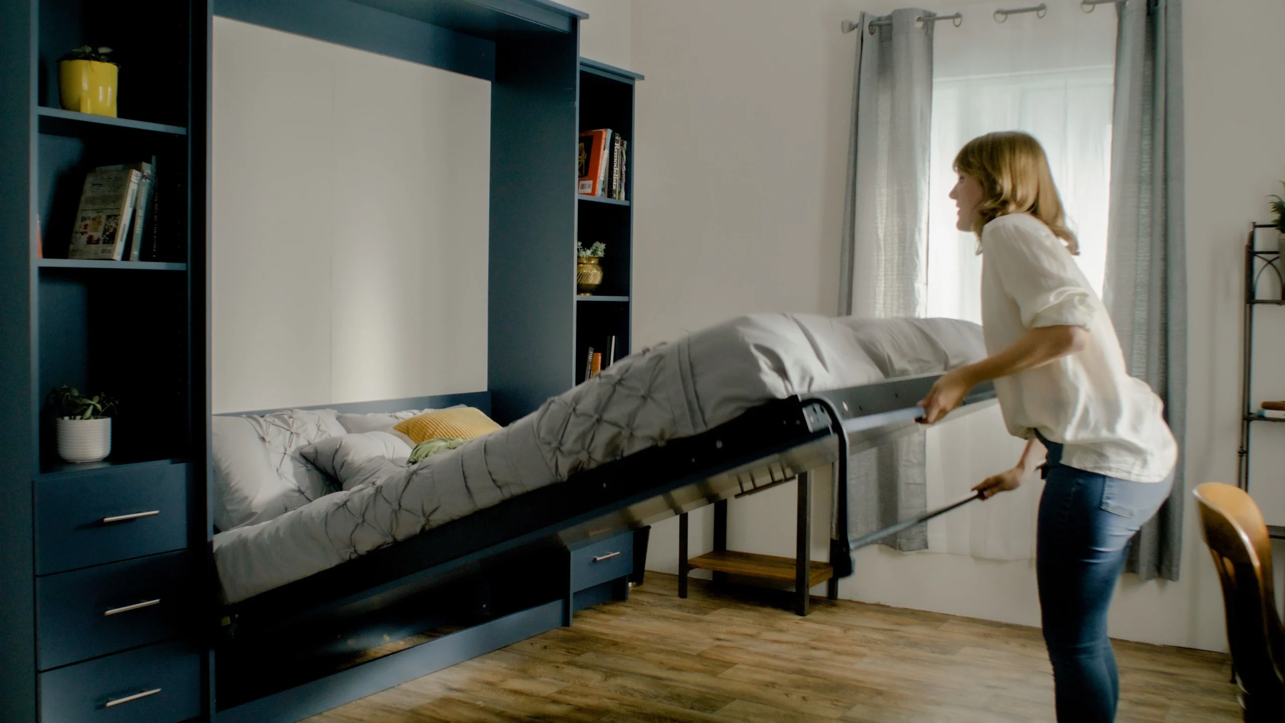 Murphy Bed: Space-Saving Innovation and Design